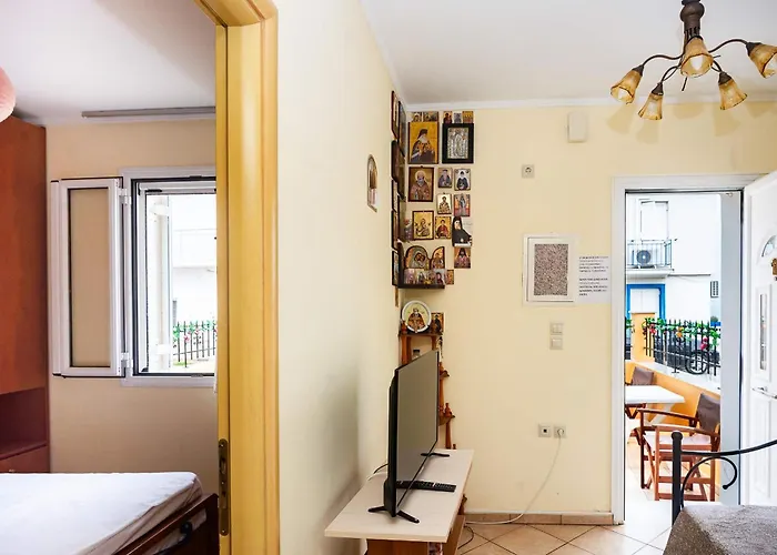 펜션 Spacious 2 Bd Detached House In Kefalonia W Patio 릭수리