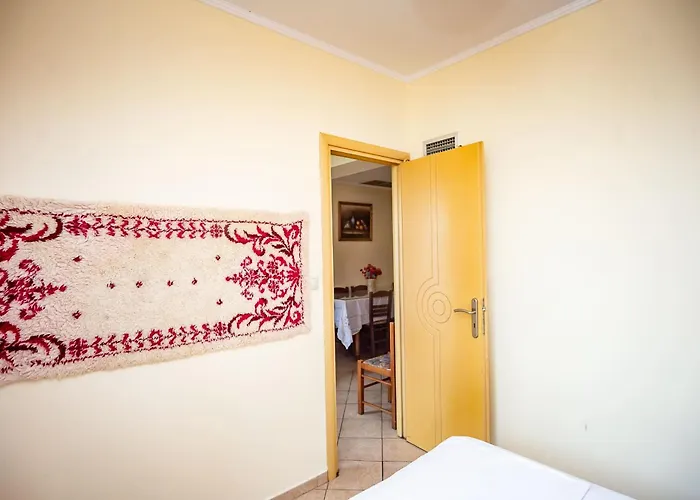 Spacious 2 Bd Detached House In Kefalonia W Patio 펜션 *