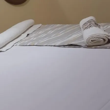 Hébergement de vacances μονοκατοικια ανεξαρτητη σε κεντρικο δρομο Lixouri