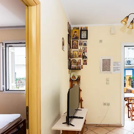 別荘 Spacious 2 Bd Detached House In Kefalonia W Patio リクスリオン