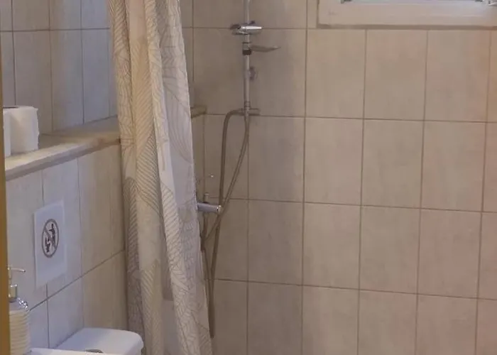 Spacious 2 Bd Detached House In Kefalonia W Patio Holiday home