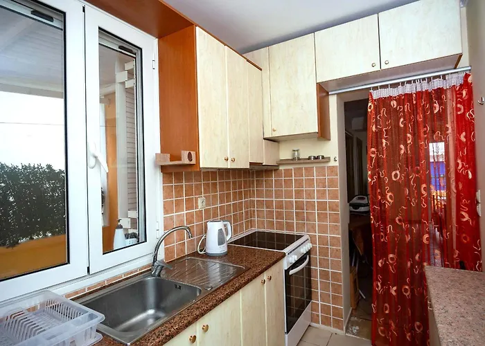 Holiday home Spacious 2 Bd Detached House In Kefalonia W Patio *