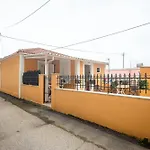 Spacious 2 Bd Detached House In Kefalonia W Patio בית נופש ליקסורי