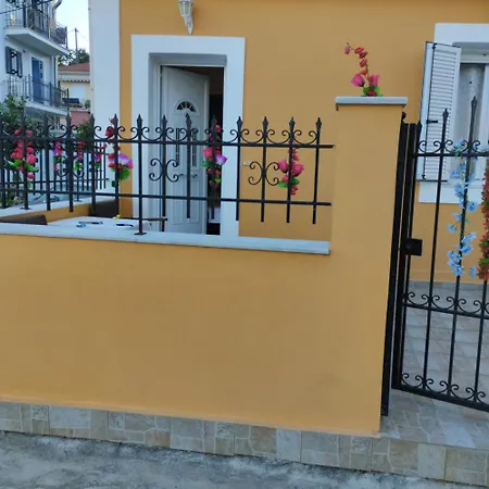 Prázdninový dům μονοκατοικια ανεξαρτητη σε κεντρικο δρομο Lixouri